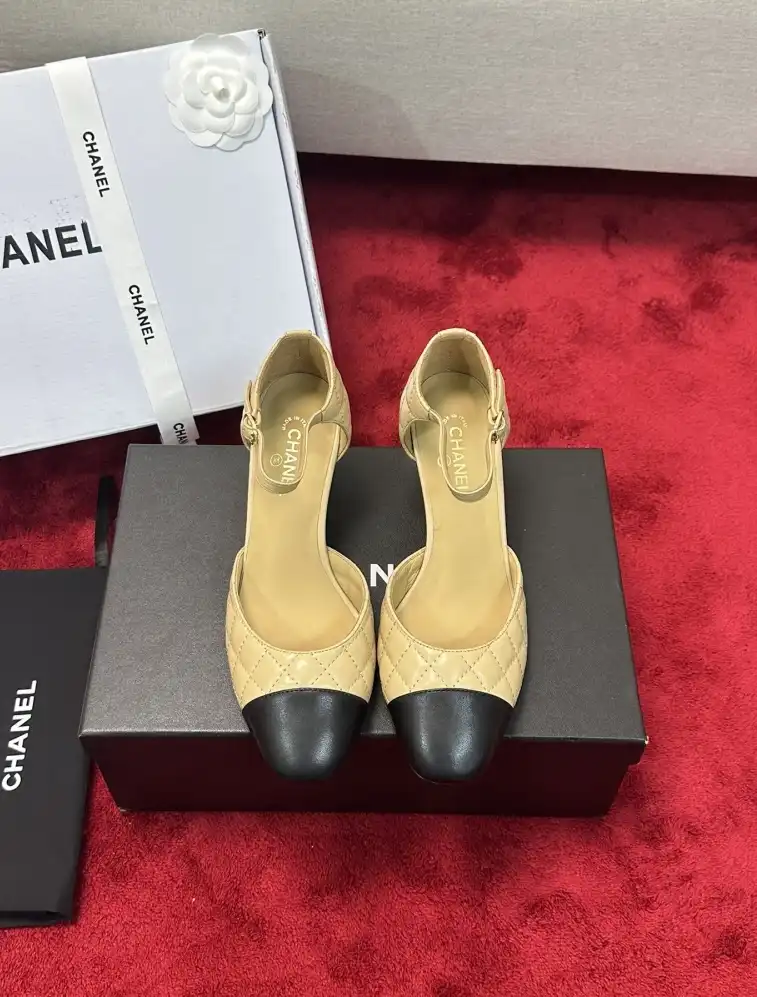 hype Chanel High Heels