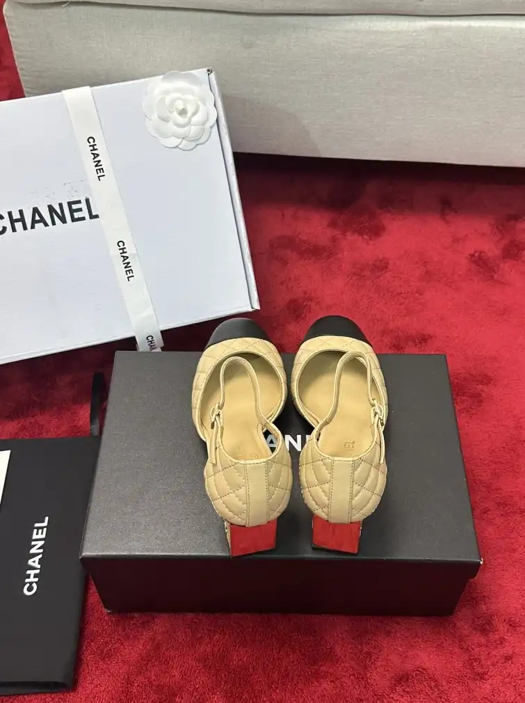 hype Chanel High Heels