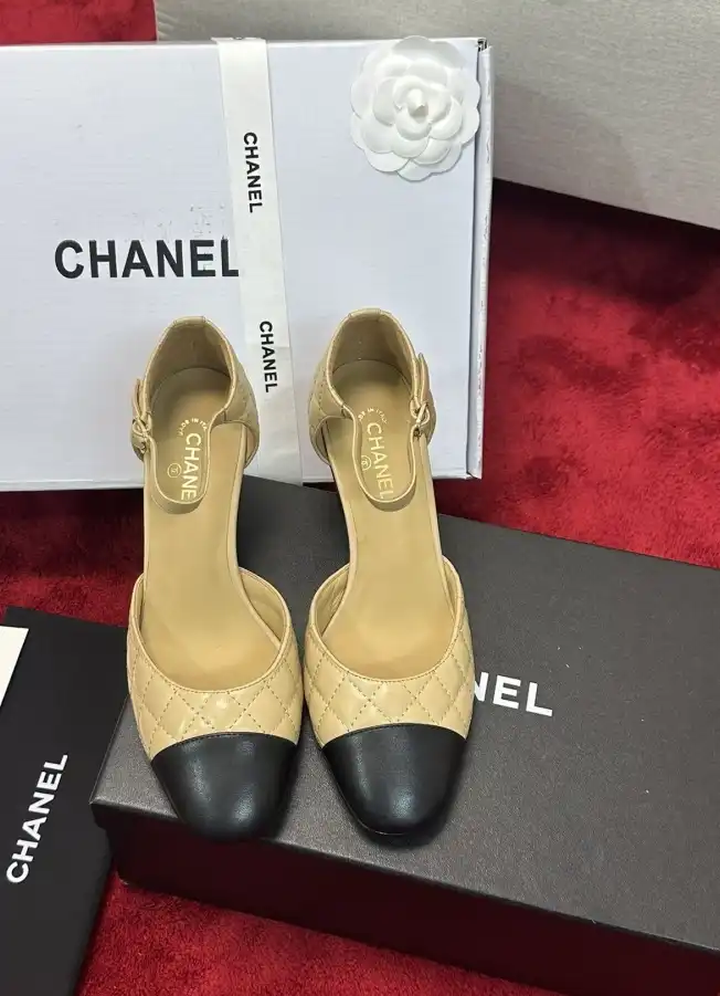 hype Chanel High Heels