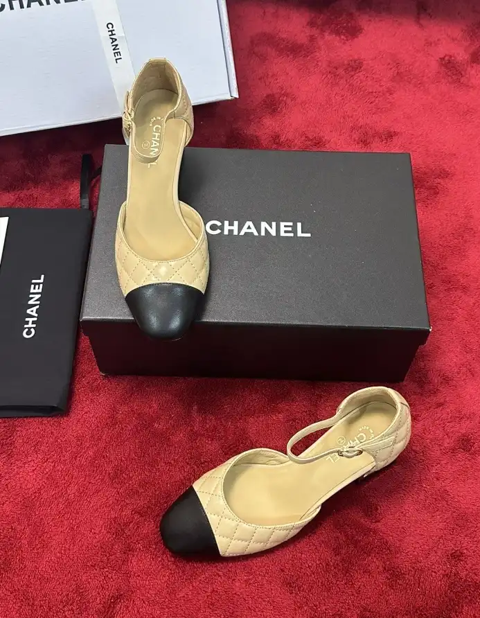 hype Chanel High Heels