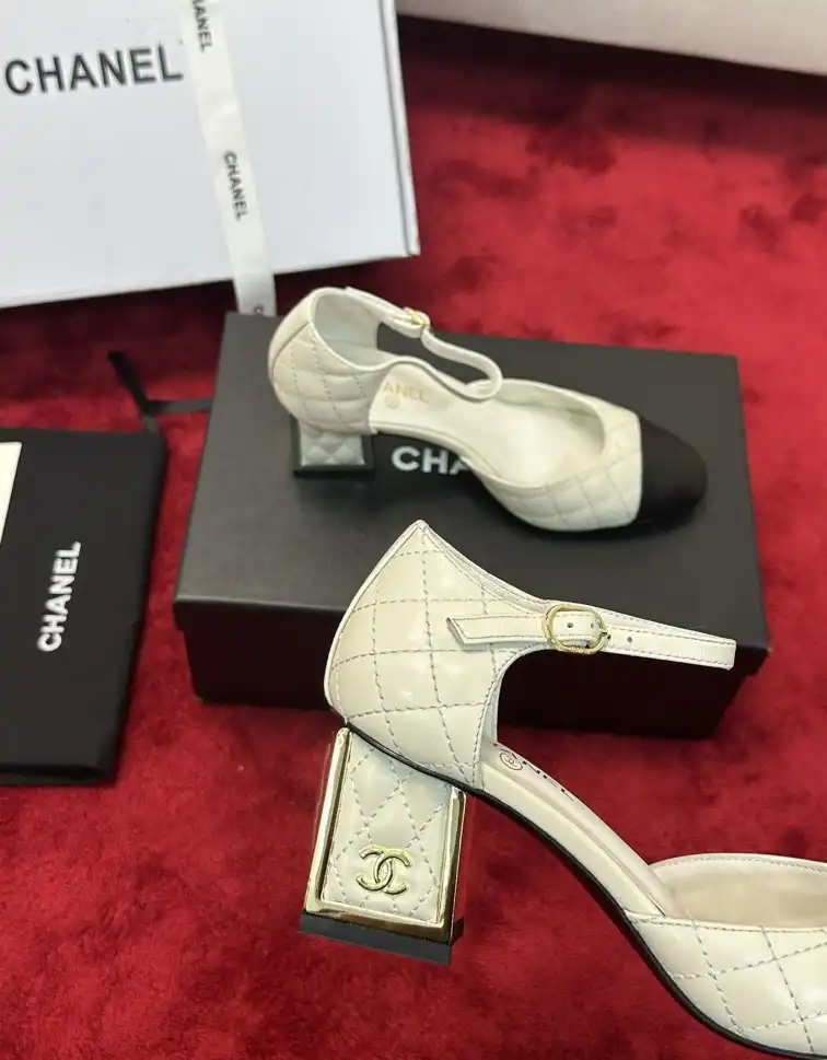 hype Chanel High Heels