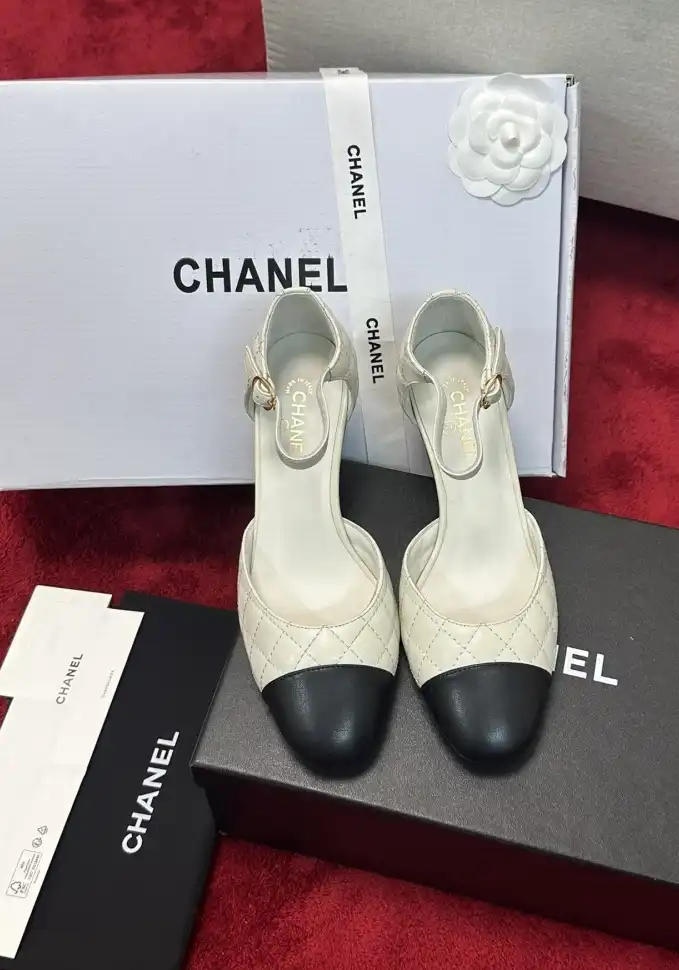 hype Chanel High Heels