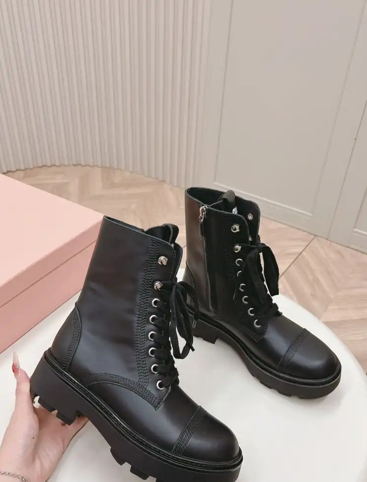 hype Miu Miu Boots