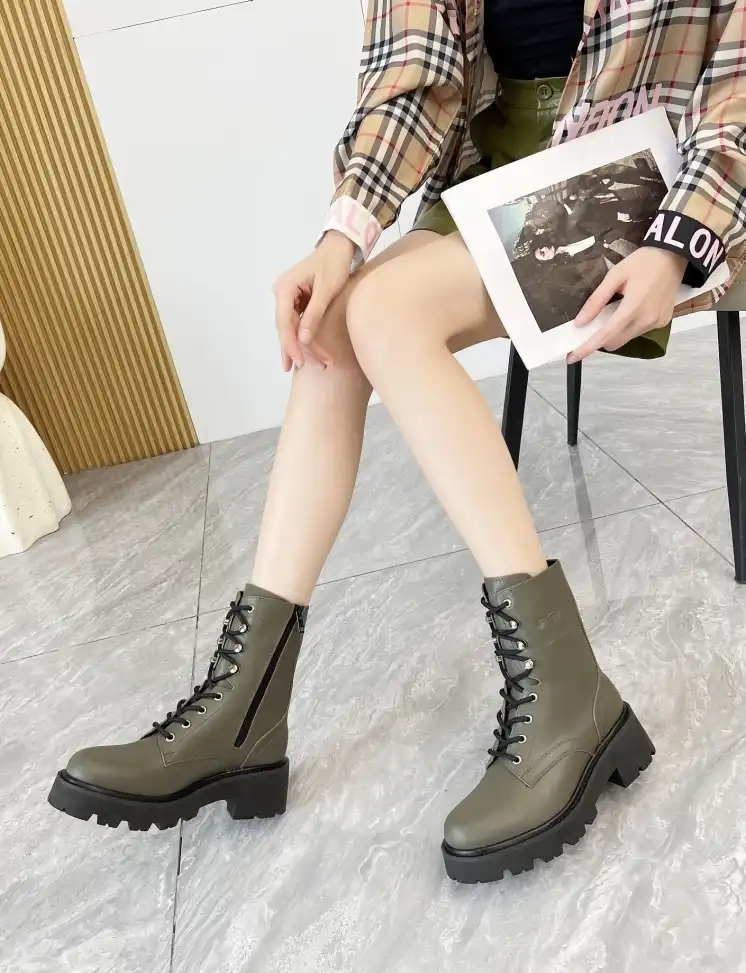 hype Celine Boots