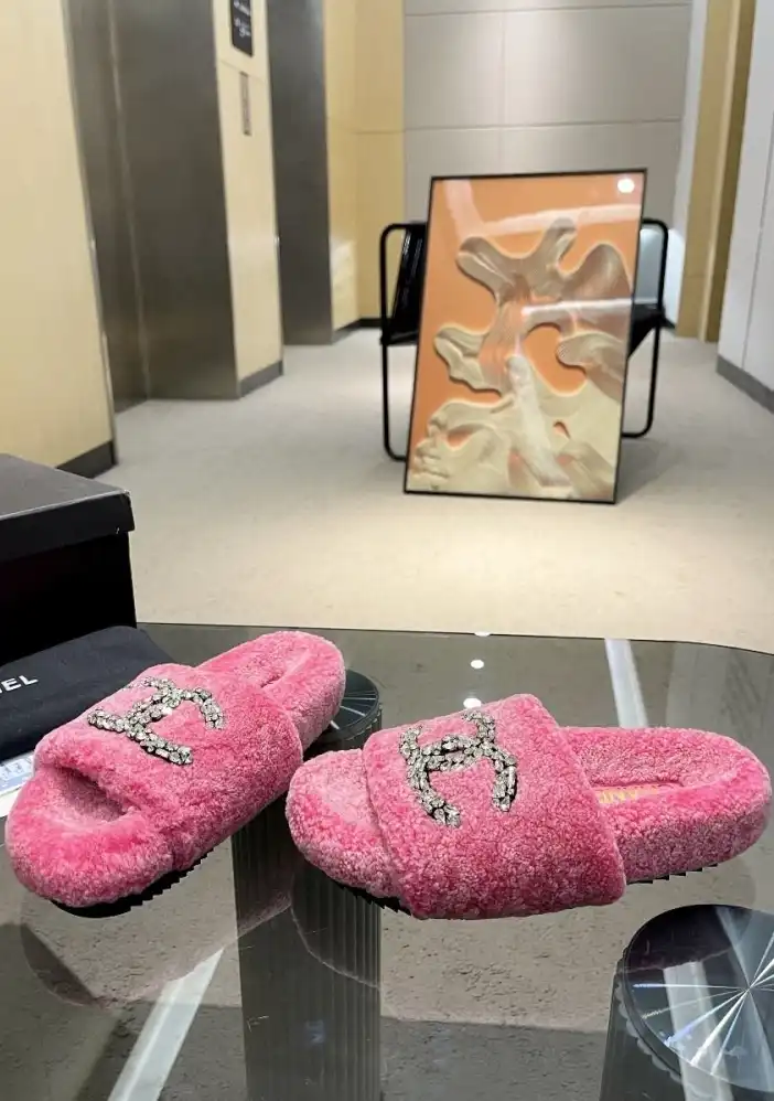 hype Chanel Slippers