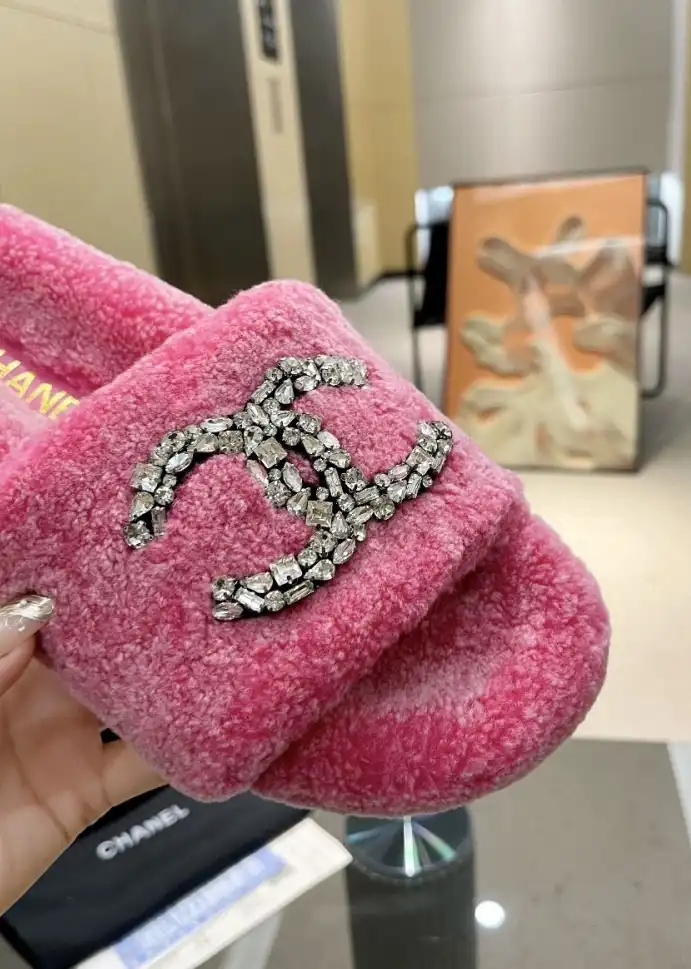 hype Chanel Slippers