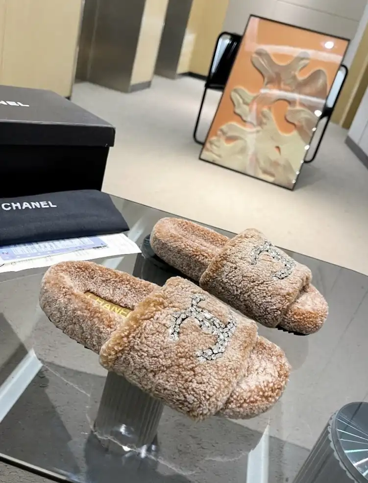 hype Chanel Slippers