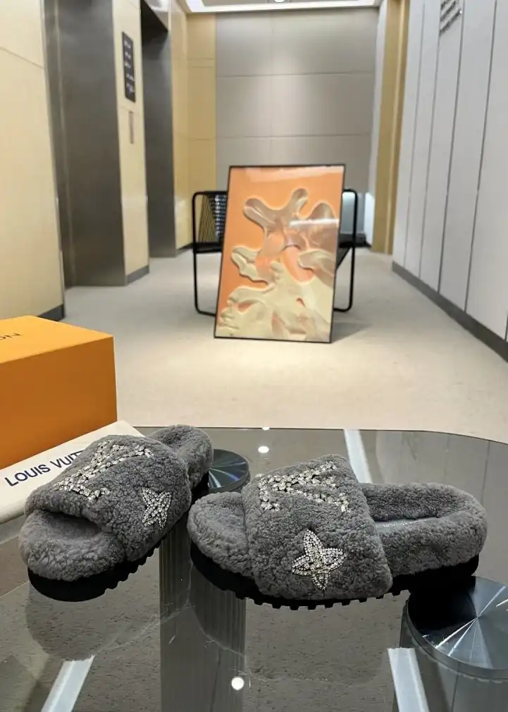 hype LV Slippers