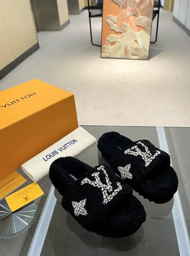 hype LV Slippers