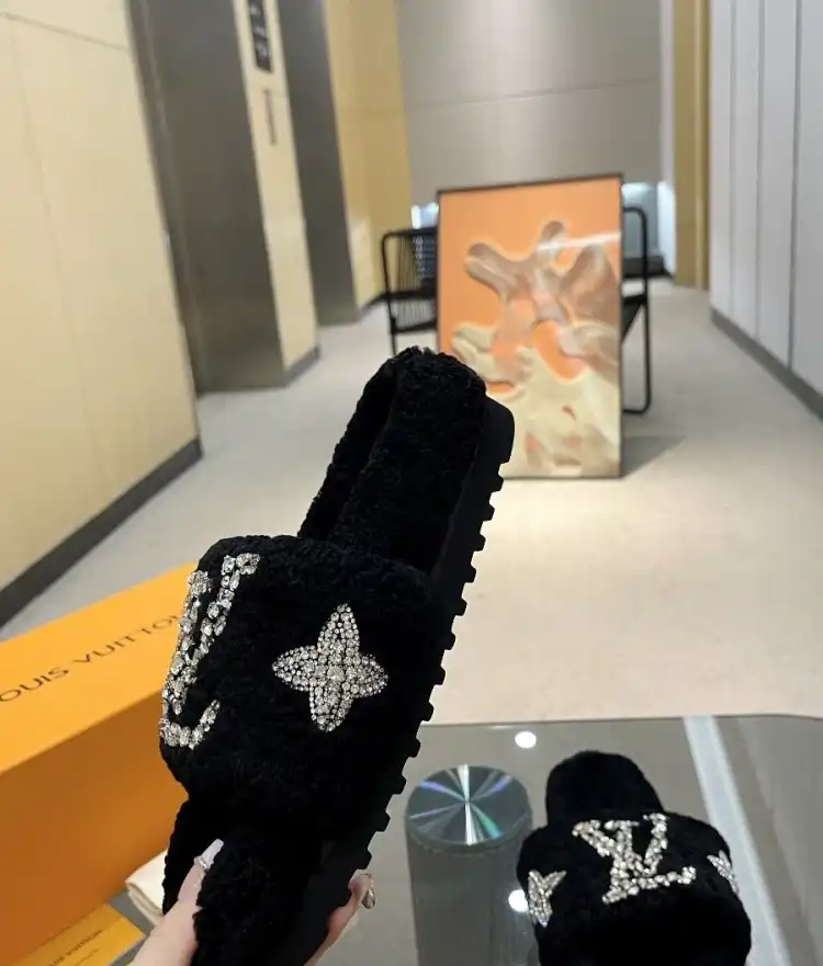 hype LV Slippers