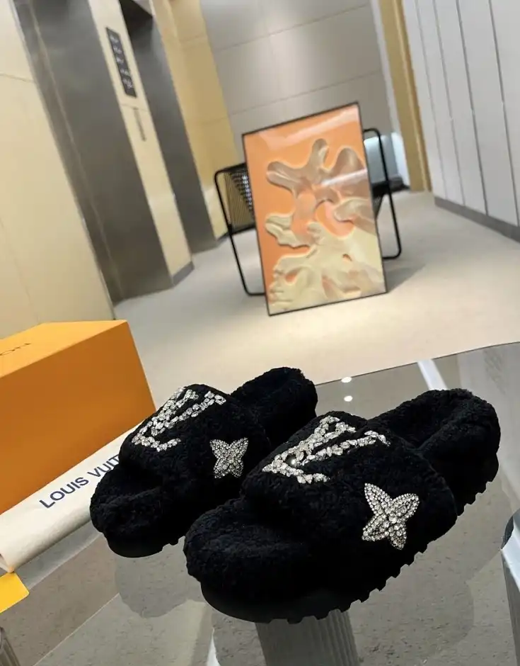 hype LV Slippers