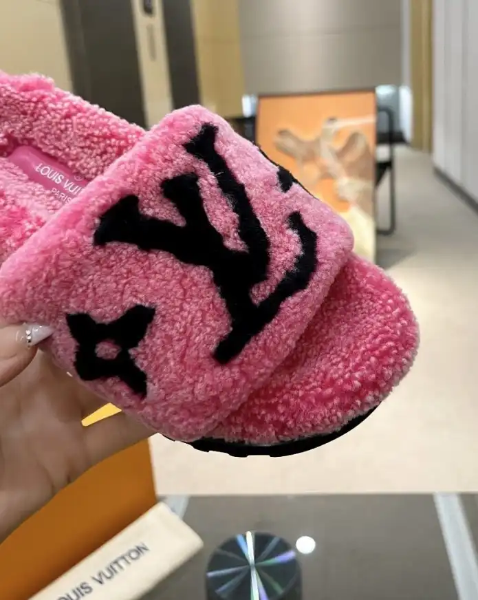 hype LV Slippers