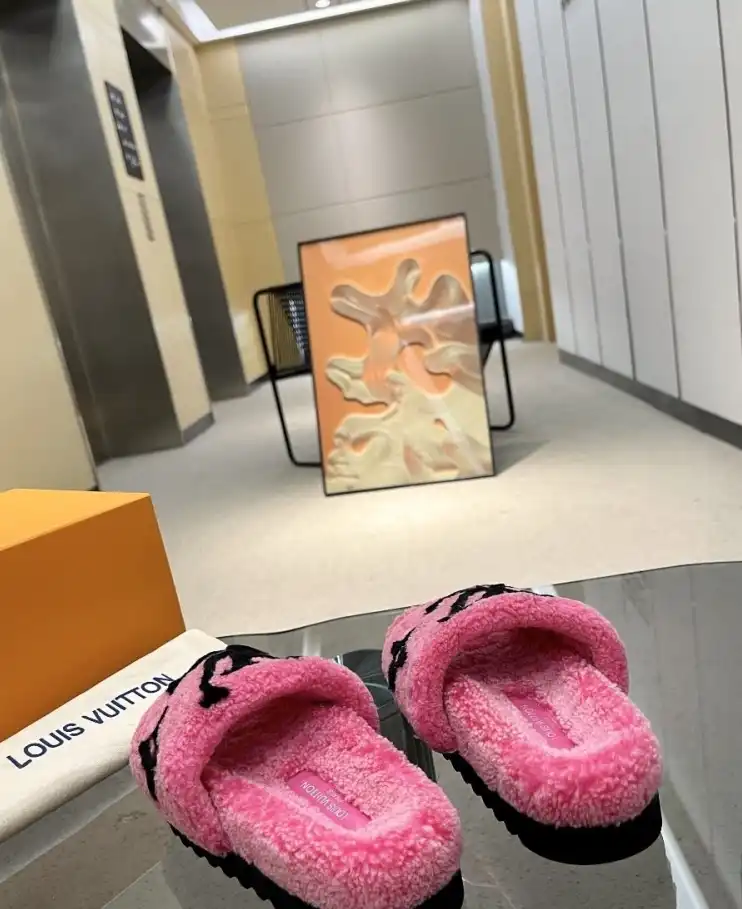 hype LV Slippers