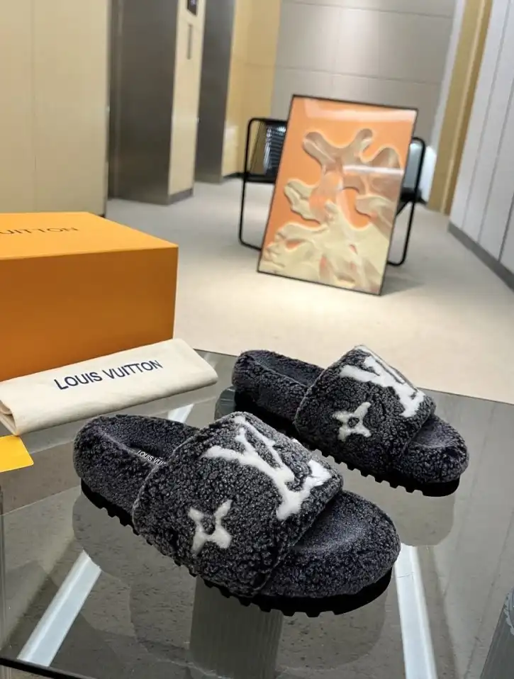 hype LV Slippers