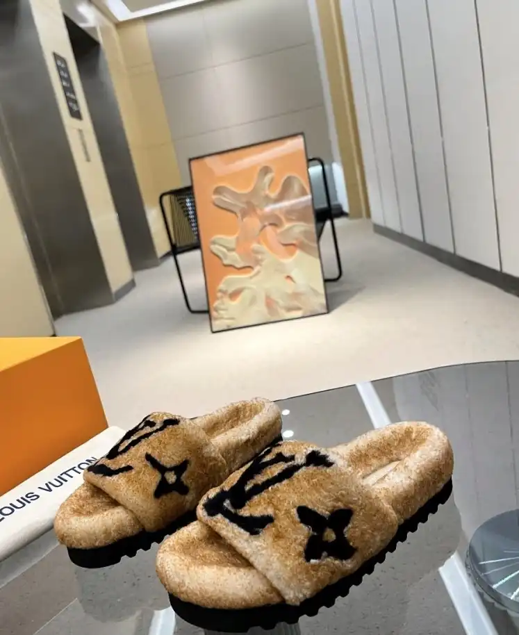 hype LV Slippers