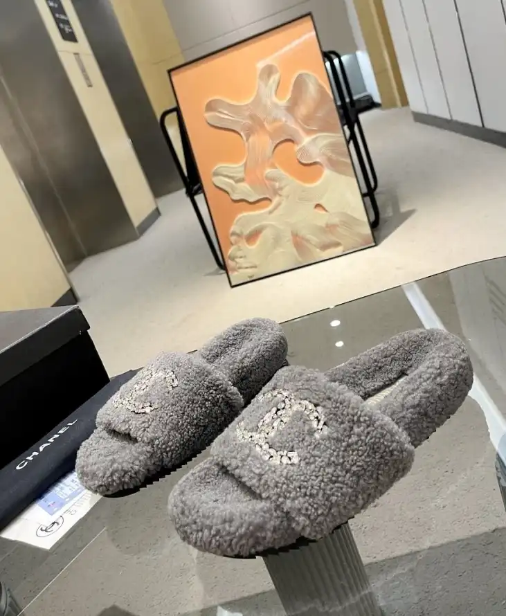 hype Chanel Slippers