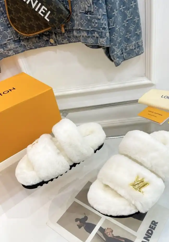 hype LV Slippers