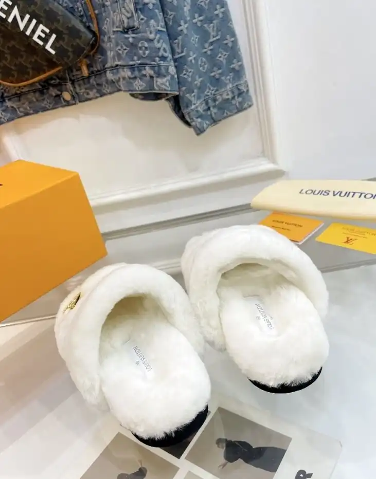 hype LV Slippers