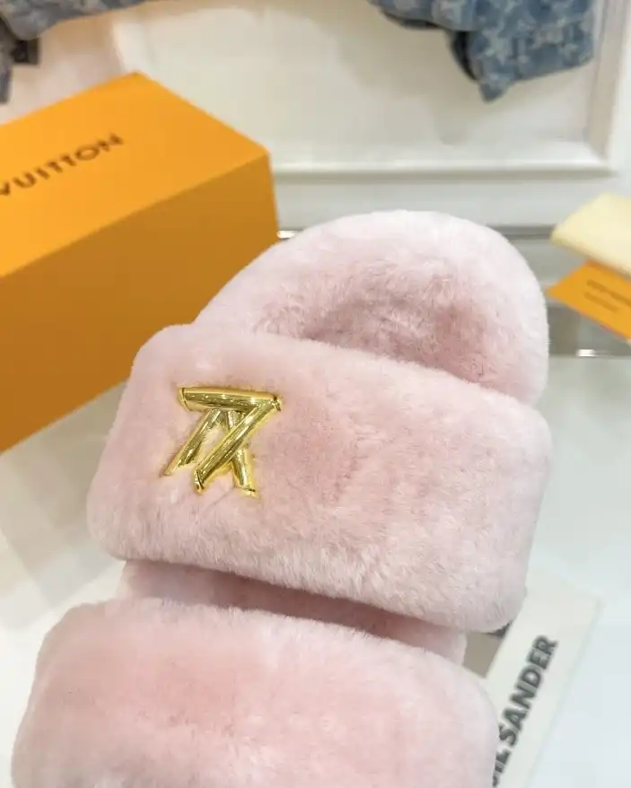 hype LV Slippers