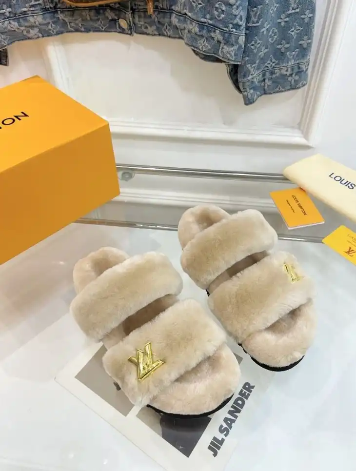 hype LV Slippers