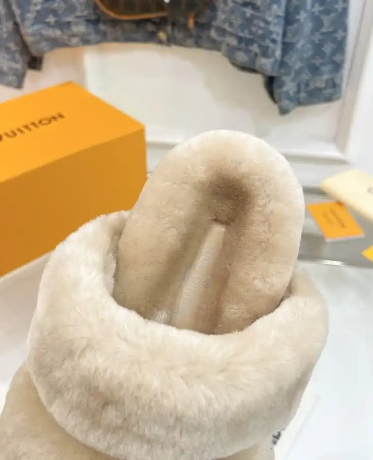 hype LV Slippers