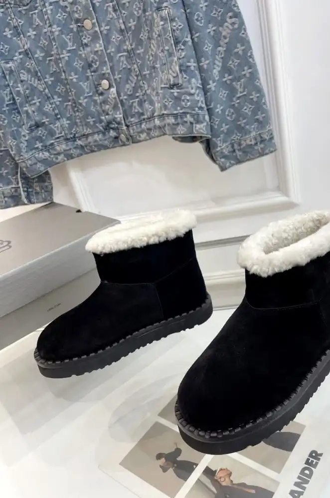 hype UGG Boots