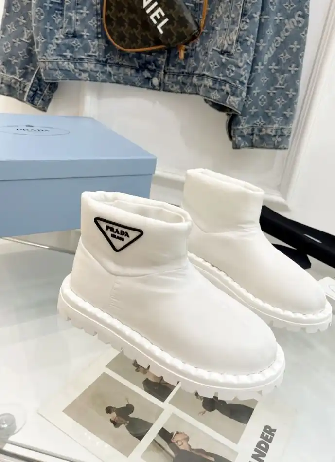 hype Prada Boots