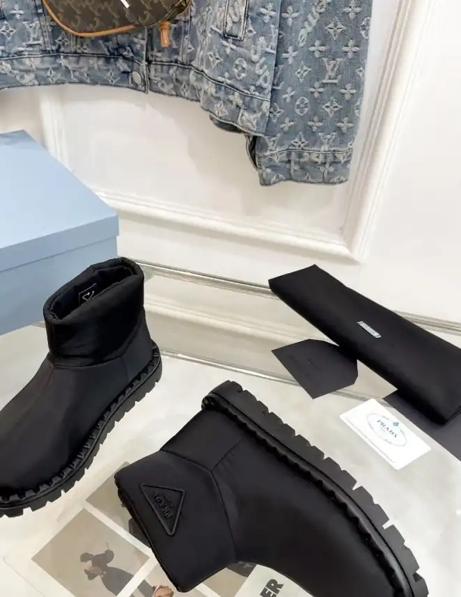 hype Prada Boots