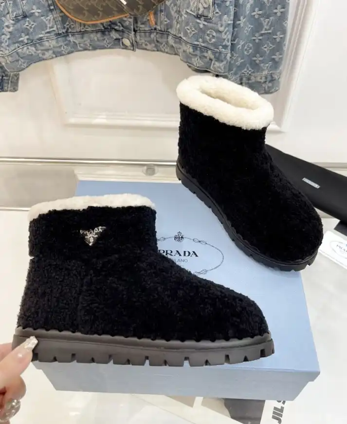 hype Prada Boots