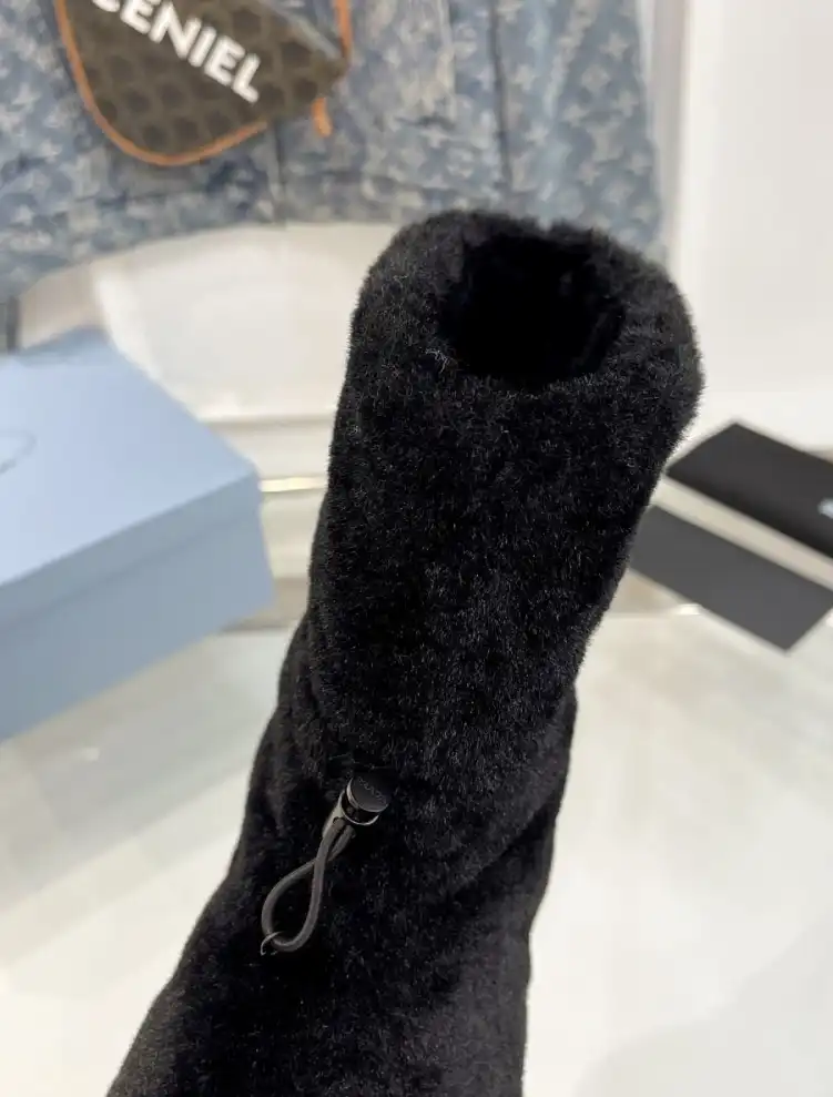 hype Prada Boots