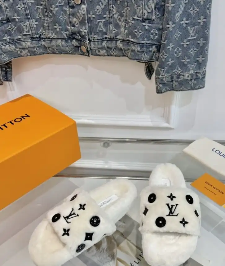 hype LV Slippers