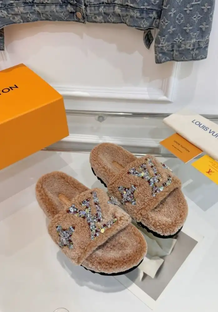 hype LV Slippers