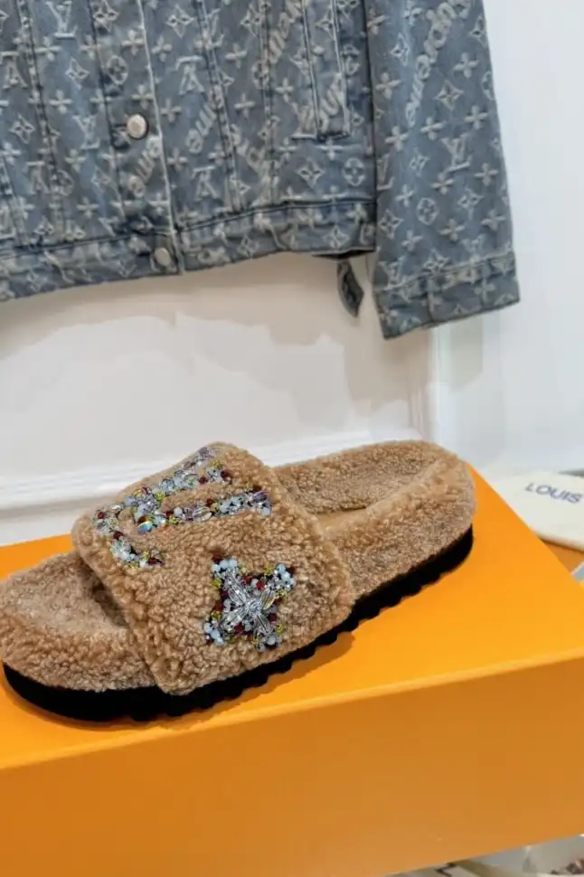 hype LV Slippers