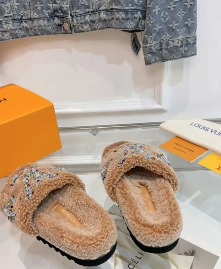 hype LV Slippers