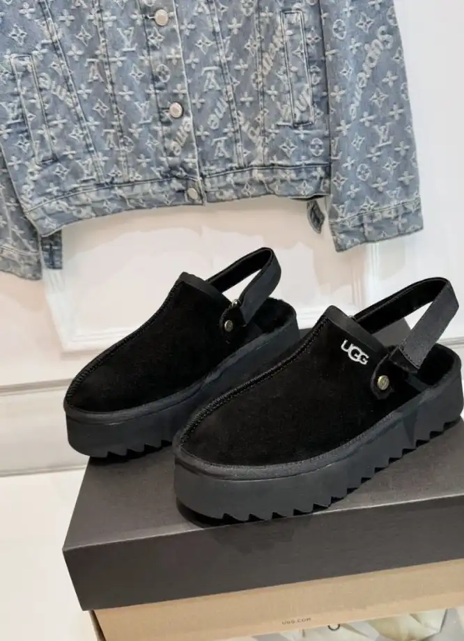 hype UGG Sandals