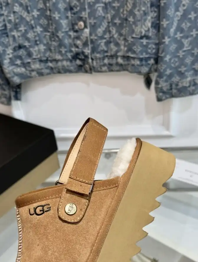 hype UGG Sandals