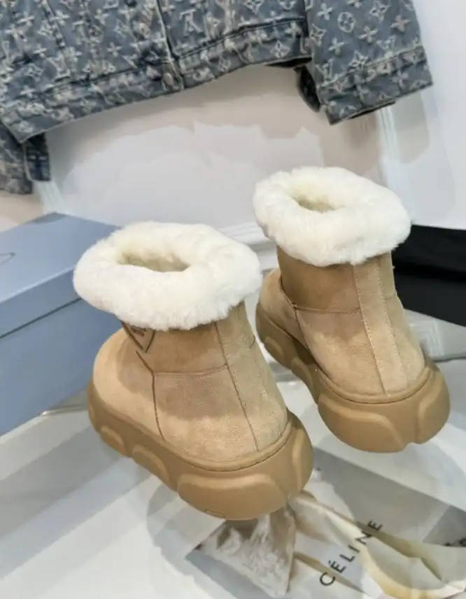 hype Prada Boots