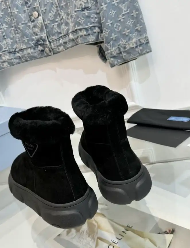 hype Prada Boots