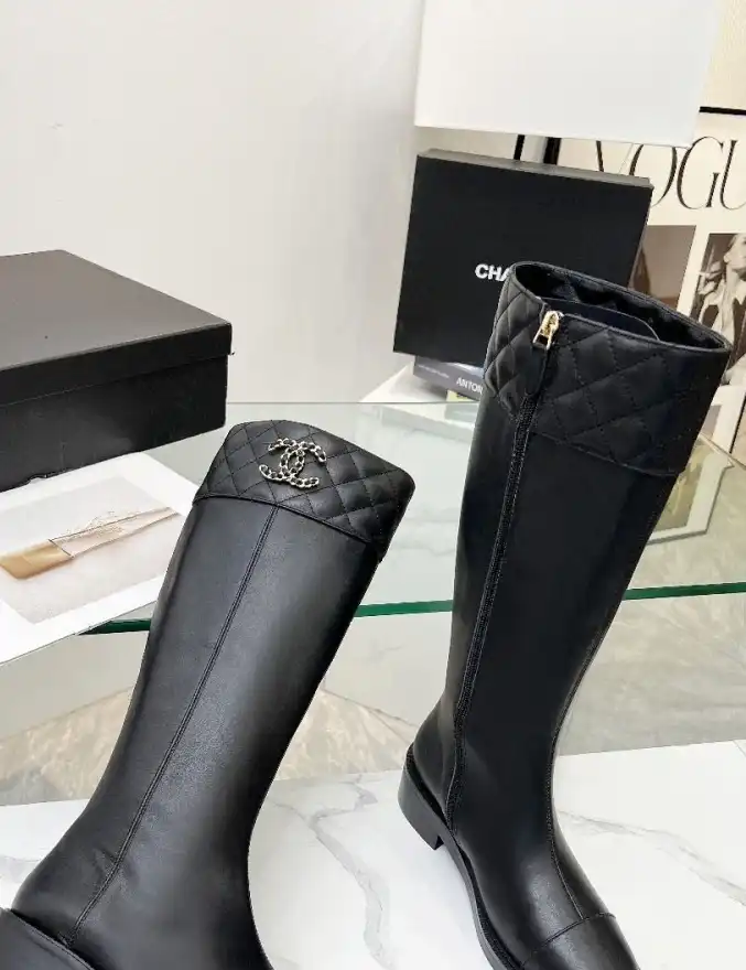 hype Chanel Boots