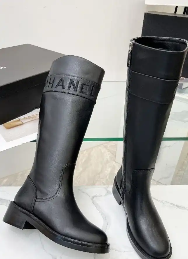 hype Chanel Boots