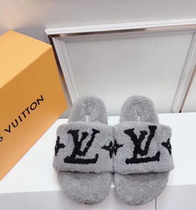 hype LV Slippers