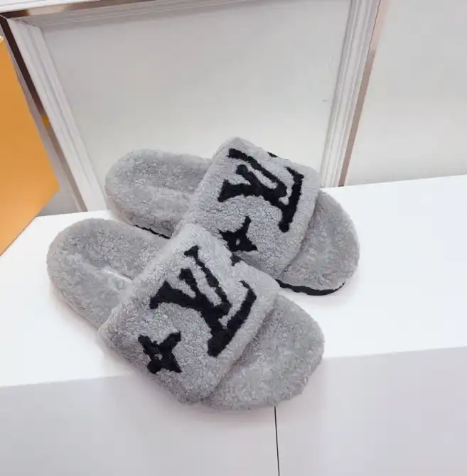 hype LV Slippers