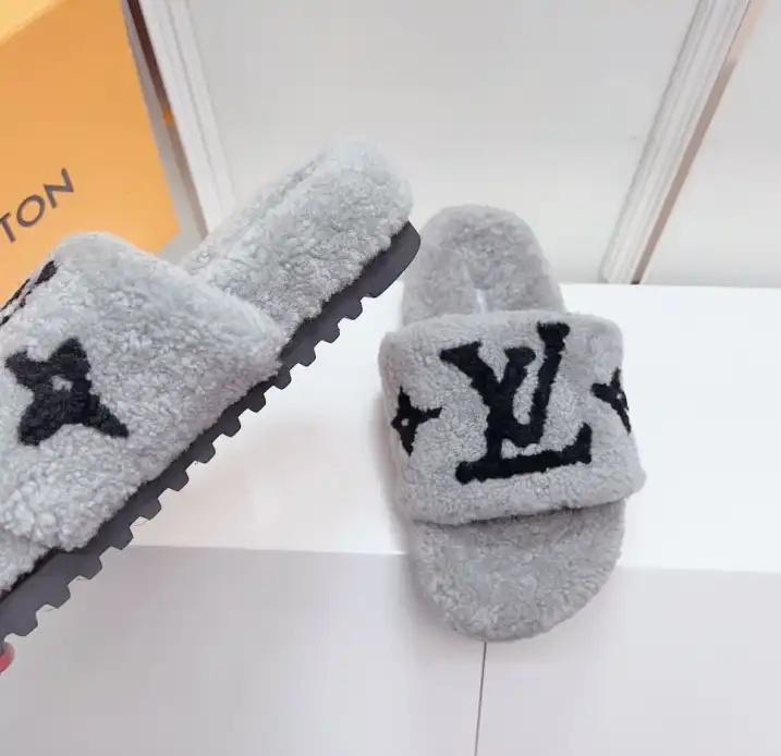 hype LV Slippers