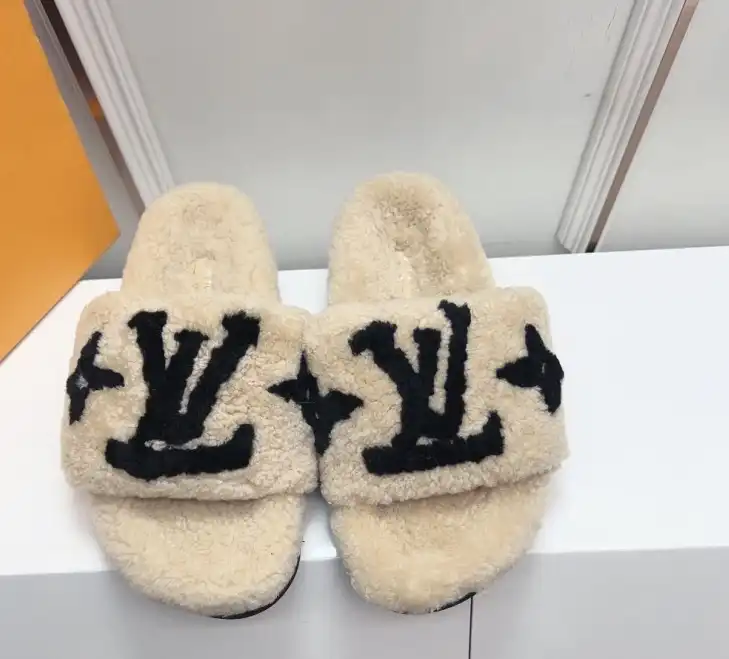 hype LV Slippers