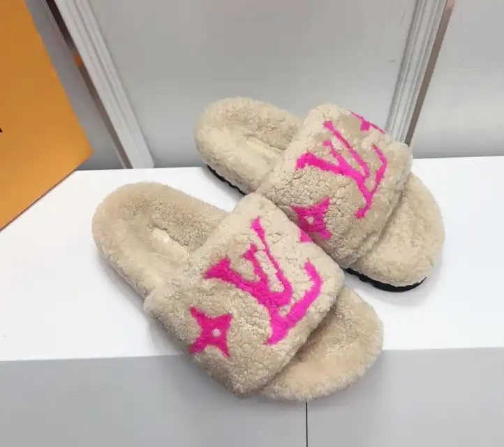 hype LV Slippers