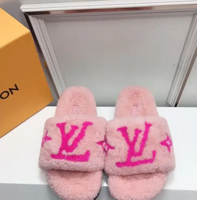 hype LV Slippers