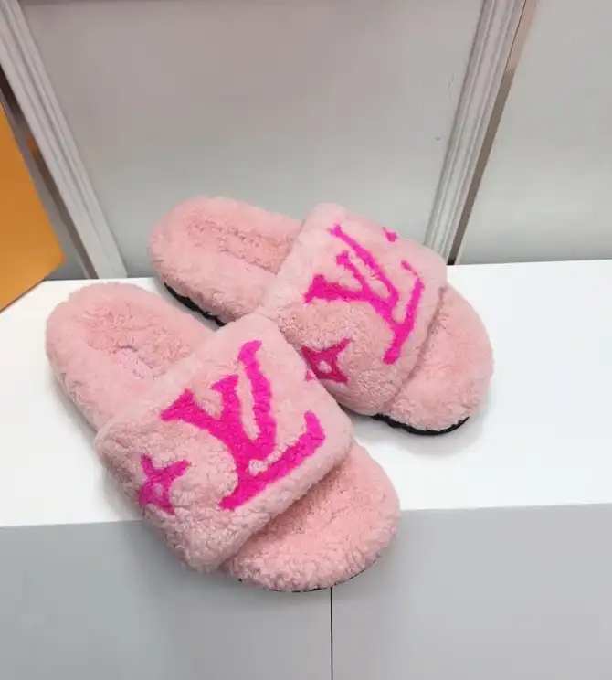 hype LV Slippers