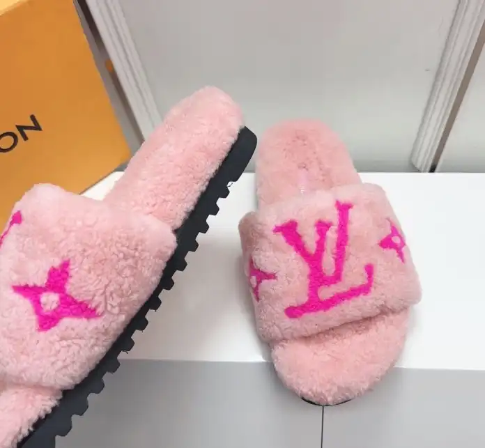 hype LV Slippers