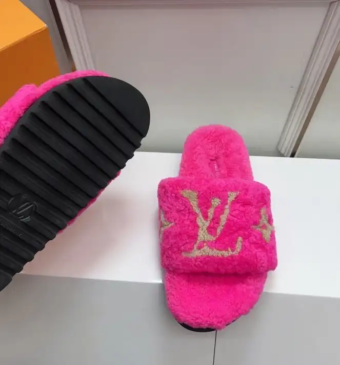 hype LV Slippers