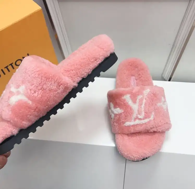 hype LV Slippers